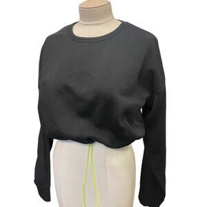 Black long sleeve crewneck sweatshirt